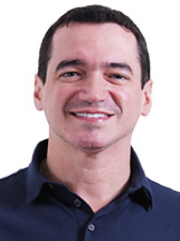 DR. ALEXANDRE GUIMARÃES