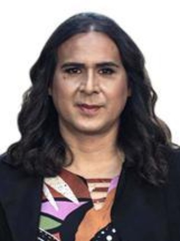 PROFESSORA DUDA SALABERT