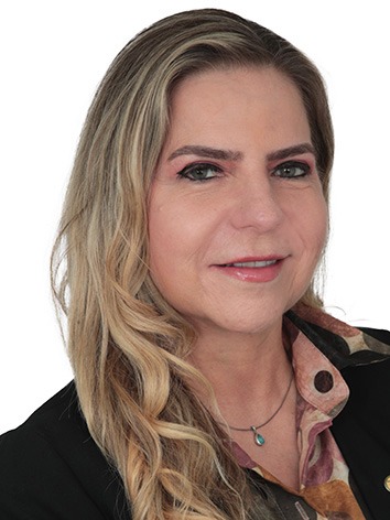 LUIZIANNE DE OLIVEIRA LINS